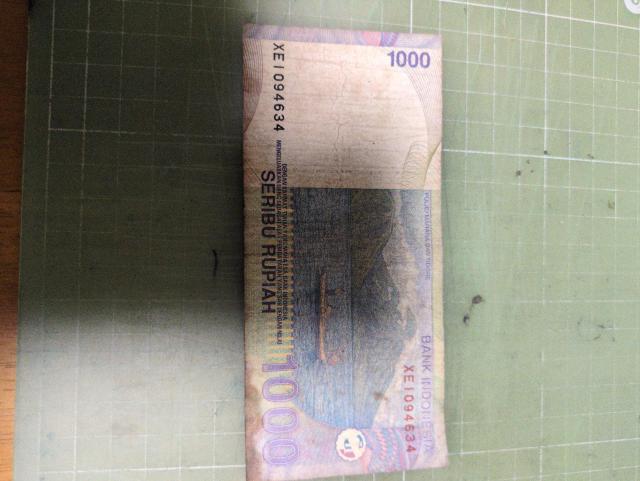 インドネシア1000ルピア紙幣(2000) < ホビー インドネシア1000ルピア紙幣(2000) < ホビーの