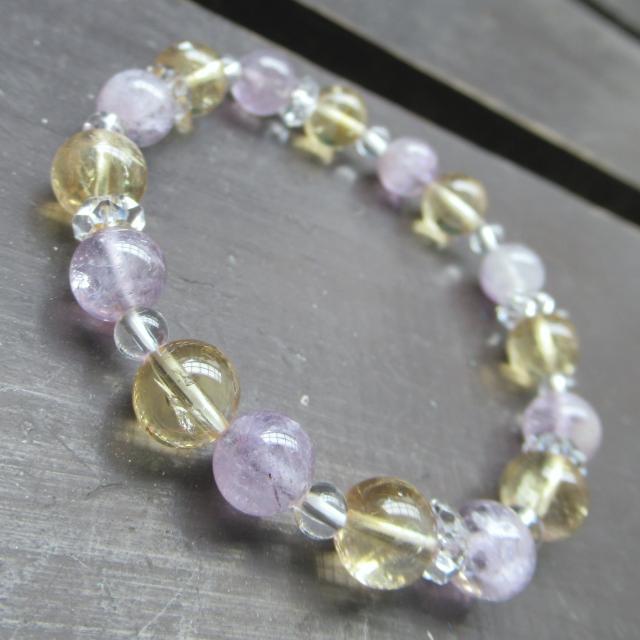 ラベンダーアメジストxシトリンブレスレット 天然石 < 女性アクセサリー/時計 ラベンダーアメジストxシトリンブレスレット 天然石 < 女性アクセサリー/時計の