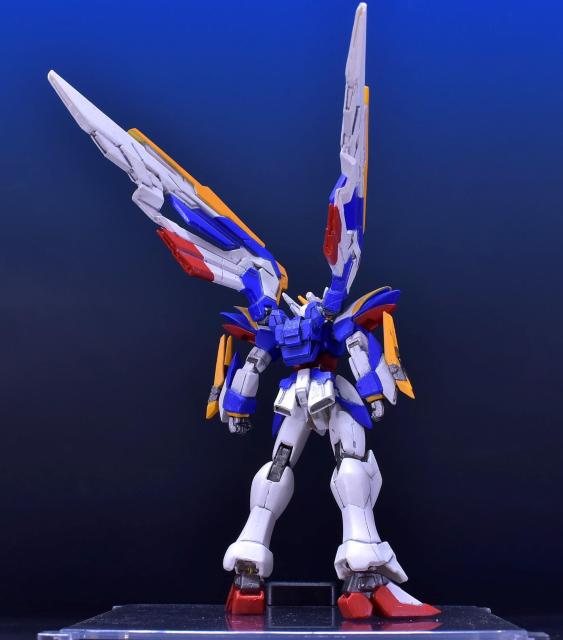 改造品 FW GUNDAM STAND ART ウイングガンダム EW版 < アニメ/コミック/キャラクター  改造品 FW GUNDAM STAND ART ウイングガンダム EW版 < アニメ/コミック/キャラクターの