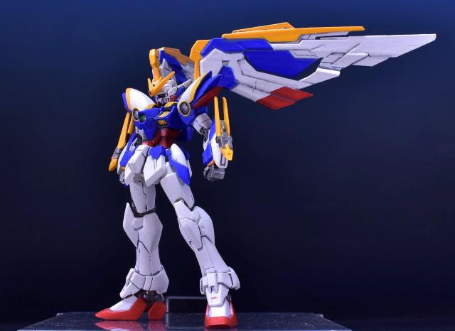 改造品 FW GUNDAM STAND ART ウイングガンダム EW版 < アニメ/コミック/キャラクター  改造品 FW GUNDAM STAND ART ウイングガンダム EW版 < アニメ/コミック/キャラクターの