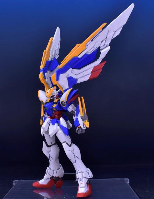 改造品 FW GUNDAM STAND ART ウイングガンダム EW版 < アニメ/コミック/キャラクター  改造品 FW GUNDAM STAND ART ウイングガンダム EW版 < アニメ/コミック/キャラクターの