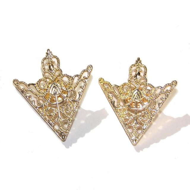 送料無料 エリ 三角 襟 ラペルピン ピンバッジ ピンズ ブロンズ色 < 女性アクセサリー/時計 送料無料 エリ 三角 襟 ラペルピン ピンバッジ ピンズ ブロンズ色 < 女性アクセサリー/時計の