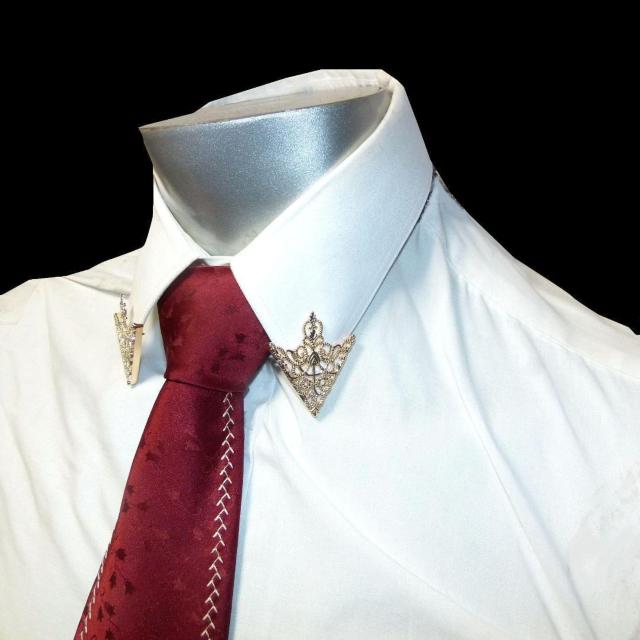 送料無料 エリ 三角 襟 ラペルピン ピンバッジ ピンズ ブロンズ色 < 女性アクセサリー/時計 送料無料 エリ 三角 襟 ラペルピン ピンバッジ ピンズ ブロンズ色 < 女性アクセサリー/時計の