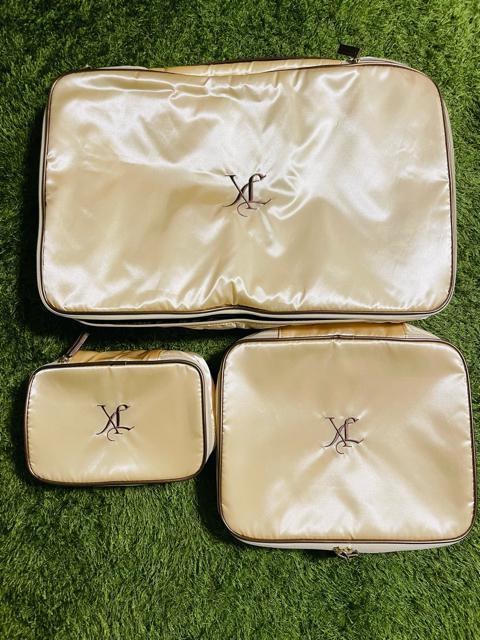 XLUXES iGbNXv[NXj gx|[`@3_Zbg   t@bV 