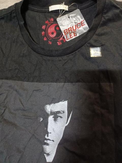 新品☆Tシャツ-ブルース・リー 截拳道    ☆送料無料 < 男性ファッション  新品☆Tシャツ-ブルース・リー 截拳道    ☆送料無料 < 男性ファッションの