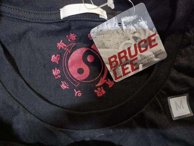 新品☆Tシャツ-ブルース・リー 截拳道    ☆送料無料 < 男性ファッション  新品☆Tシャツ-ブルース・リー 截拳道    ☆送料無料 < 男性ファッションの