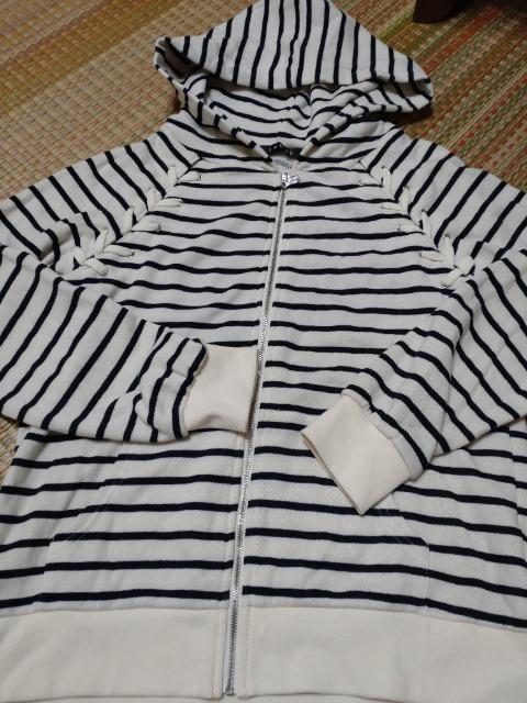 INGNI女性長袖パーカー中古 送料込 < 女性ファッション  INGNI女性長袖パーカー中古 送料込  < 女性ファッションの