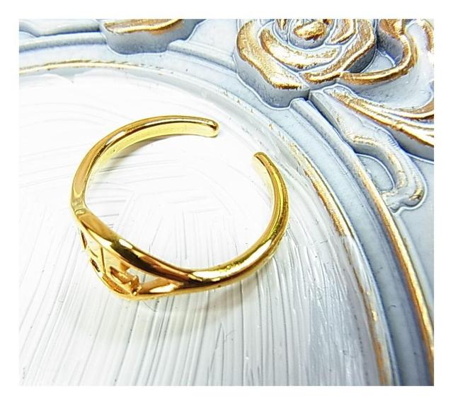 500~X^Ki i courreges N[W S O11@iHj