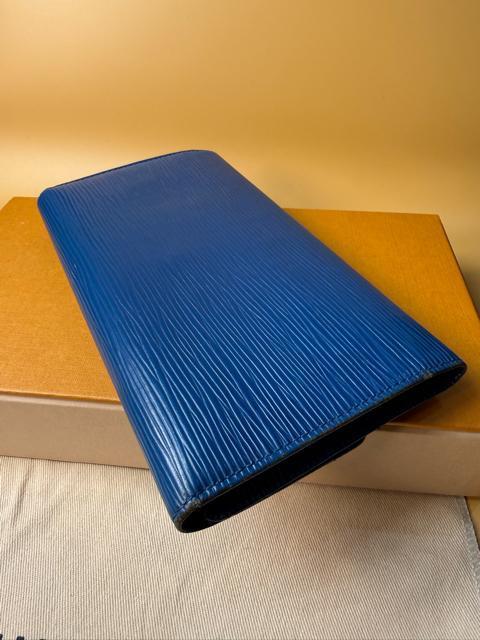 ���C���B�g�� �G�s �|���g �g���]�[�� �C���^�[�i�V���i�� �����z �u���[ �� �u�����h�� 