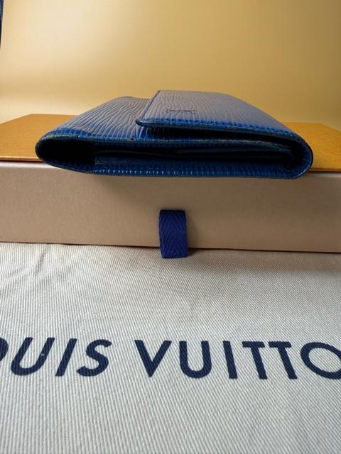 ���C���B�g�� �G�s �|���g �g���]�[�� �C���^�[�i�V���i�� �����z �u���[ �� �u�����h�� 