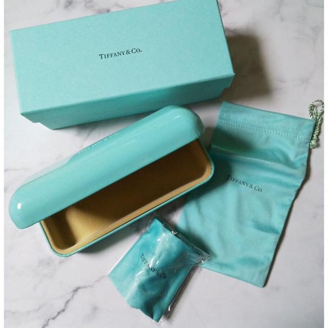 y{zeBt@j[(TIFFANY & CO.)KlP[XEВEK  uh 