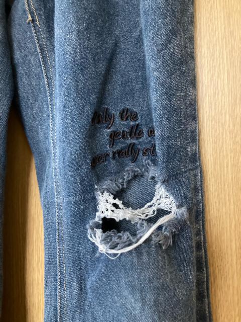 ダメージパンツ160 < キッズ/ベビー  ダメージパンツ160 < キッズ/ベビーの