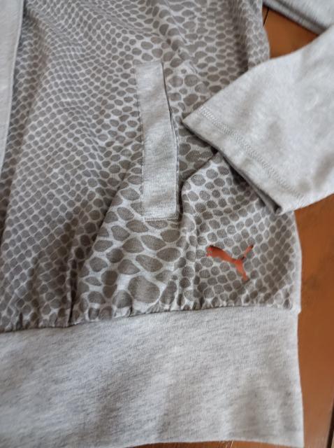 半額以下★PUMA★薄手ジップアップ.スナップボタン、パーカー★新品同様★素敵★送料無料★プーマ★ < 女性ファッション  半額以下★PUMA★薄手ジップアップ.スナップボタン、パーカー★新品同様★素敵★送料無料★プーマ★ < 女性ファッションの