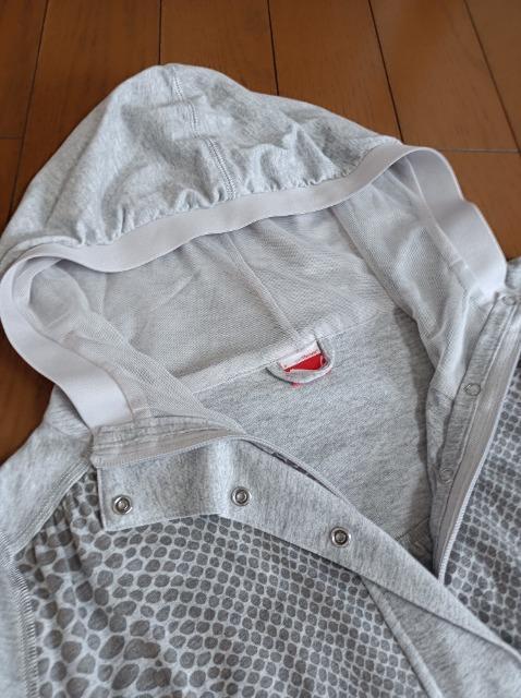 半額以下★PUMA★薄手ジップアップ.スナップボタン、パーカー★新品同様★素敵★送料無料★プーマ★ < 女性ファッション  半額以下★PUMA★薄手ジップアップ.スナップボタン、パーカー★新品同様★素敵★送料無料★プーマ★ < 女性ファッションの