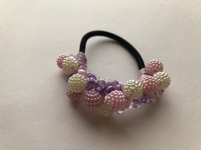 ハンドメイド ヘアゴム  キラキラピーズ盛り盛り♪ ピンク ホワイト パープル < 女性ファッション  ハンドメイド ヘアゴム  キラキラピーズ盛り盛り♪ ピンク ホワイト パープル < 女性ファッションの