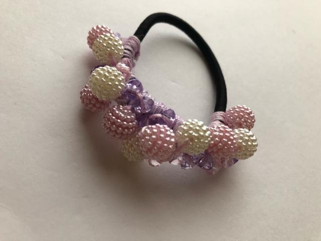 ハンドメイド ヘアゴム  キラキラピーズ盛り盛り♪ ピンク ホワイト パープル < 女性ファッション  ハンドメイド ヘアゴム  キラキラピーズ盛り盛り♪ ピンク ホワイト パープル < 女性ファッションの