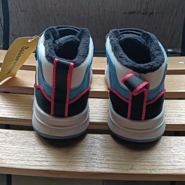 新品 15.5cm スニーカー ホワイト 子供靴 キッズ 靴 シューズ かわいい < キッズ/ベビー  新品 15.5cm スニーカー ホワイト 子供靴 キッズ 靴 シューズ かわいい < キッズ/ベビーの