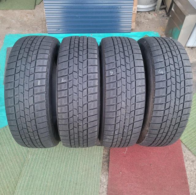 バリ溝年式19 スタッドレス タイヤGOODYEAR ICE NAVI6 16インチ215/65R16 98Qタイヤのみ4本セット < 自動車/バイク バリ溝年式19 スタッドレス タイヤGOODYEAR ICE NAVI6 16インチ215/65R16 98Qタイヤのみ4本セット < 自動車/バイク