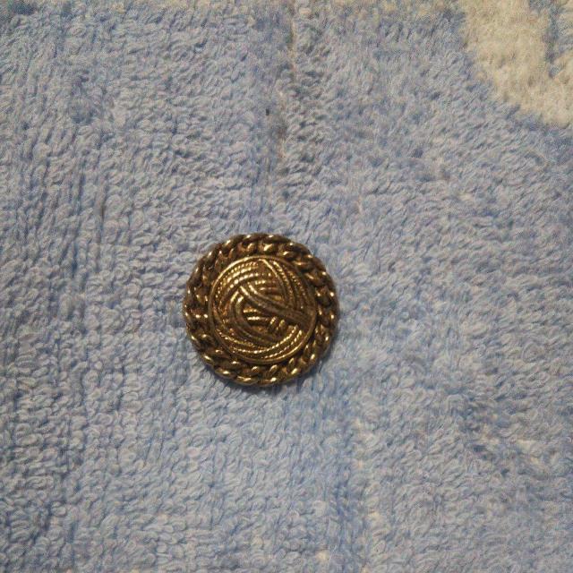 可愛い金ボタン レトロ アンティーク < ペット/手芸/園芸 可愛い金ボタン レトロ アンティーク < ペット/手芸/園芸の