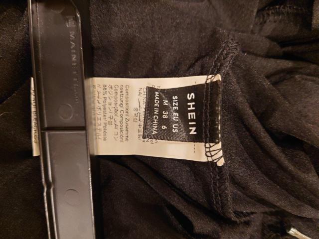 SHEIN ブラックノースリーブドレープワンピースМサイズ < 女性ファッション SHEIN ブラックノースリーブドレープワンピースМサイズ < 女性ファッションの