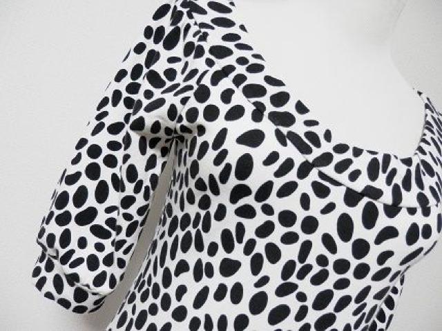 baulettokeyバウレットダルメシアンアニマルワンピ白黒コクーン < 女性ファッション baulettokeyバウレットダルメシアンアニマルワンピ白黒コクーン < 女性ファッションの