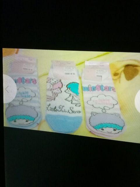 りとるツインスターズ左右で柄違う靴下入り3点23〜25p < ホビー りとるツインスターズ左右で柄違う靴下入り3点23〜25p < ホビーの