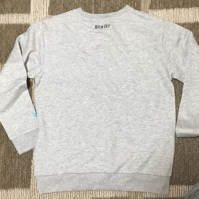 神保町にゃんこ堂書店・猫刺繍&ロックキャット柄スウェット < 女性ファッション 神保町にゃんこ堂書店・猫刺繍&ロックキャット柄スウェット < 女性ファッションの