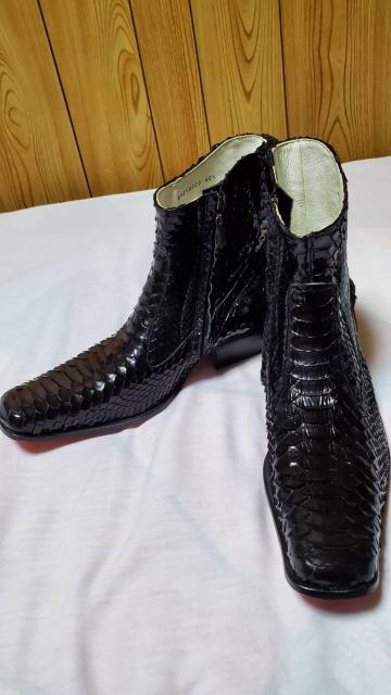正規未 ガクト着 同型同色 ロエン ヒロムタカハラ パイソンヒールブーツ 黒×赤 40/ 付属有 < ブランド  正規未 ガクト着 同型同色 ロエン ヒロムタカハラ パイソンヒールブーツ 黒×赤 40/ 付属有 < ブランドの