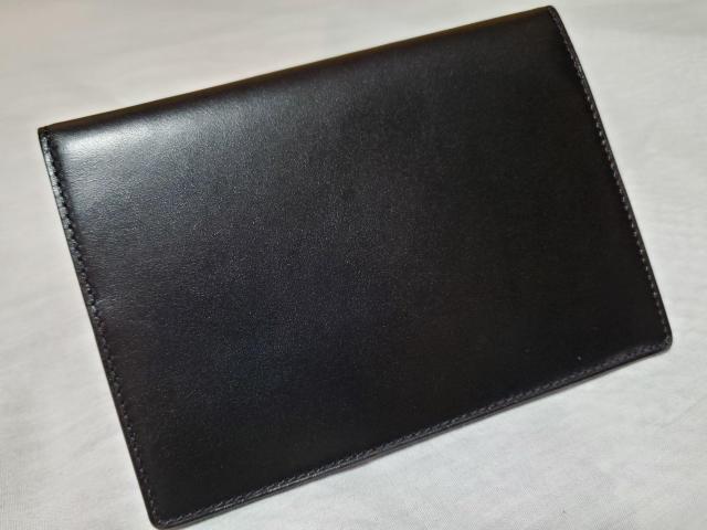 正規新古 ヴェルサーチ メデューサロゴ ミニマル レザーブックカバー黒 名刺○カードケース アイコンエンブレム クラシック 付属有 < ブランド  正規新古 ヴェルサーチ メデューサロゴ ミニマル レザーブックカバー黒 名刺○カードケース アイコンエンブレム クラシック 付属有 < ブランドの