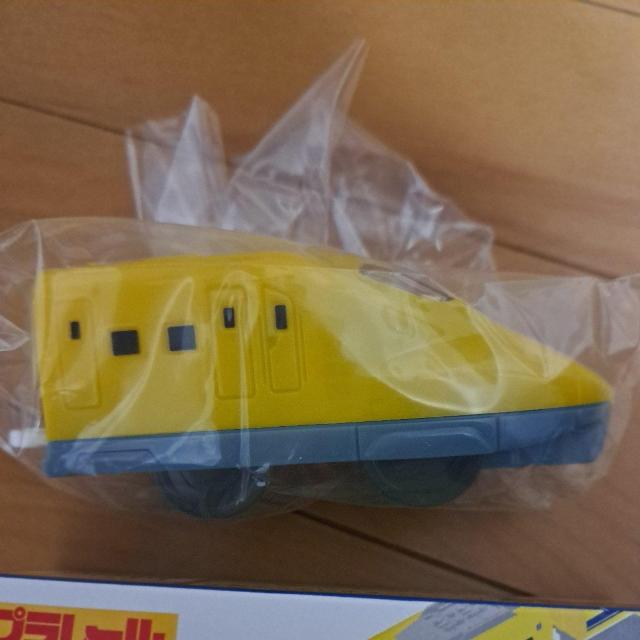 ハッピーセットのおもちゃプラレール(ドクターイエロー) < ホビー ハッピーセットのおもちゃプラレール(ドクターイエロー) < ホビーの