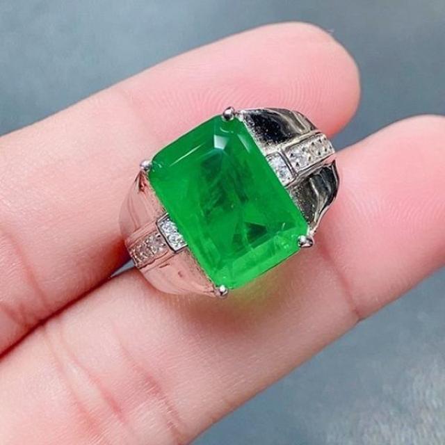 天然エメラルドリング 10×14mm 天然石 ナチュラル 宝石 Kk_79802 < 女性アクセサリー/時計 天然エメラルドリング 10×14mm 天然石 ナチュラル 宝石 Kk_79802 < 女性アクセサリー/時計の