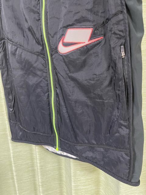 NIKE �i�C�L �E�B���h�u���[�J�[ �x�X�g ���C���h���� �G�A���C���[ BV5620-010 �� �T�C�YL �i�C�L NIKE �� �u�����h�� 