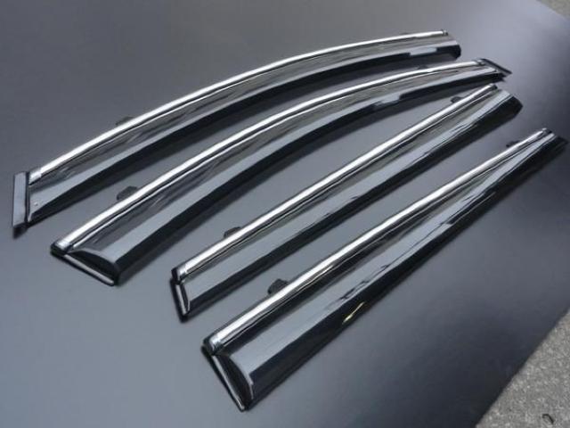 安心ビス付き♪メッキモール付き ドアバイザー グランディス < 自動車/バイク 安心ビス付き♪メッキモール付き ドアバイザー グランディス < 自動車/バイク