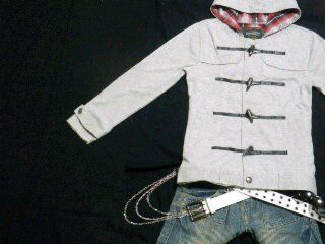 キレカジ.セレカジ♪左腕英字プリント 裏チェック ダッフルコートジャケット < 男性ファッション キレカジ.セレカジ♪左腕英字プリント 裏チェック ダッフルコートジャケット < 男性ファッションの