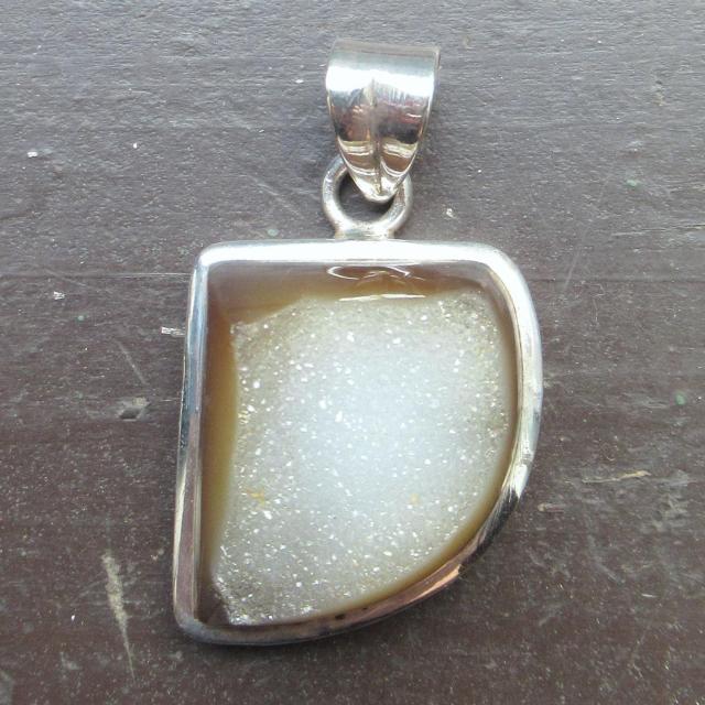 silver925*トレジャーアゲートペンダントトップ 3.9セン 天然石 < 女性アクセサリー/時計 silver925*トレジャーアゲートペンダントトップ 3.9セン 天然石 < 女性アクセサリー/時計の