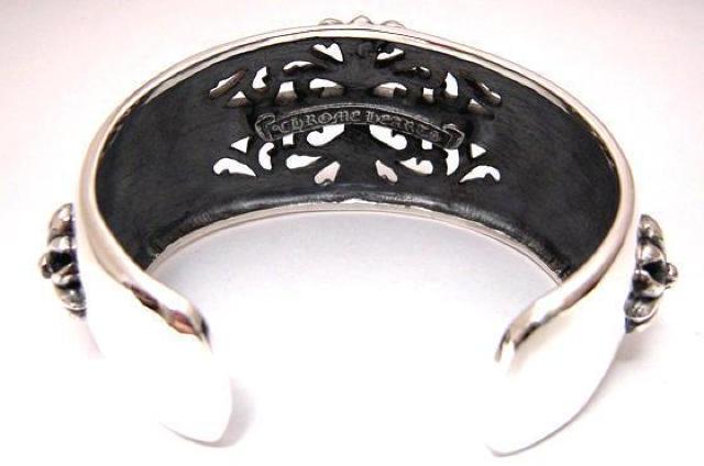 フローラルクロスカフバングル  シルバー925 フローラルクロスバングル with pave ダイヤ フローラル クロスバングル < 男性アクセサリー/時計  フローラルクロスカフバングル  シルバー925 フローラルクロスバングル with pave ダイヤ フローラル クロスバングル < 男性アクセサリー/時計の