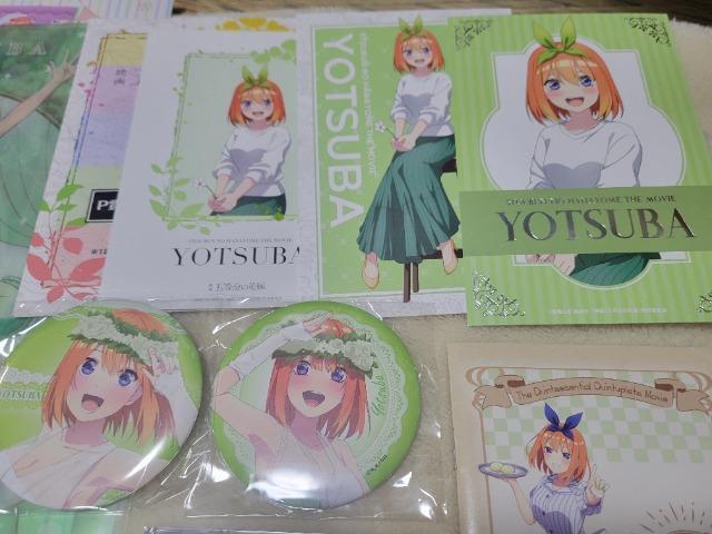 中野四葉 五等分の花嫁 缶バッジ アクリルスタンド クリアファイル他 < アニメ/コミック/キャラクター 中野四葉 五等分の花嫁 缶バッジ アクリルスタンド クリアファイル他 < アニメ/コミック/キャラクターの