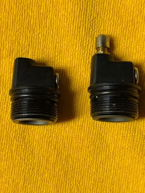 CBX400FF2型ホンダ純正フロントフォークエアートップキャップ < 自動車/バイク CBX400FF2型ホンダ純正フロントフォークエアートップキャップ < 自動車/バイク