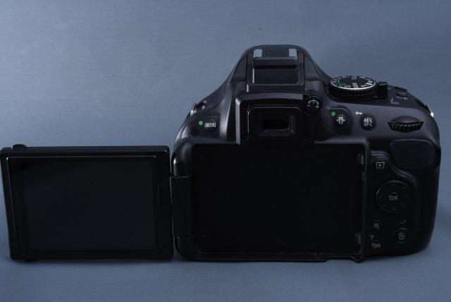 i Nikon D5200 U␳tYZbg   Ɠd/AV 