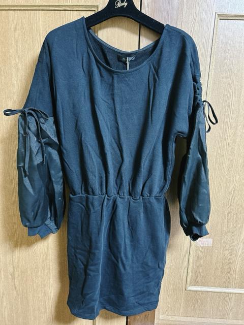 rienda 切り替えスエットワンピース < ブランド rienda 切り替えスエットワンピース < ブランドの