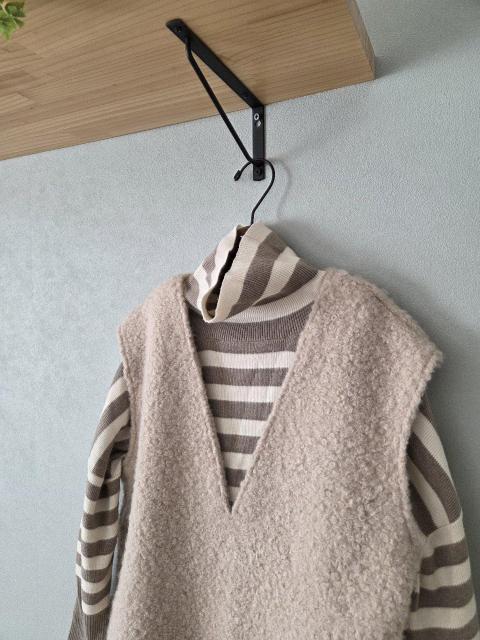 rps�j�b�g�����J�ƃA�C�{���[�̃^�[�g���l�b�N�j�b�g �� �u�����h�� 