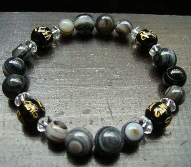 ☆即決☆観音真言彫オニキスx天眼石ブレスレット < 女性アクセサリー/時計 ☆即決☆観音真言彫オニキスx天眼石ブレスレット < 女性アクセサリー/時計の