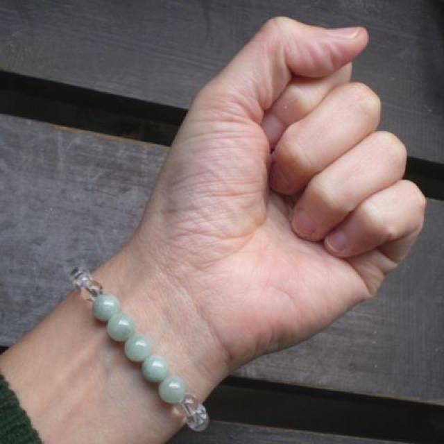 本翡翠・ジェダイトx水晶ブレスレット < 女性アクセサリー/時計 本翡翠・ジェダイトx水晶ブレスレット < 女性アクセサリー/時計の