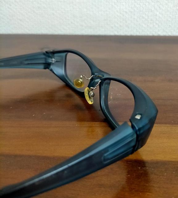 ◆ジンス jins frame サングラス メガネ 眼鏡 度あり 中古品 < 男性ファッション  ◆ジンス jins frame サングラス メガネ 眼鏡 度あり 中古品 < 男性ファッションの