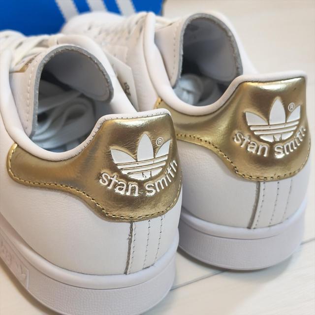 【新品/未使用】adidas Stan Smith W スタンスミス ウィメンズ 25.0cm (EE8836) 箱付 正規品 < ブランド 【新品/未使用】adidas Stan Smith W スタンスミス ウィメンズ 25.0cm (EE8836) 箱付 正規品 < ブランドの
