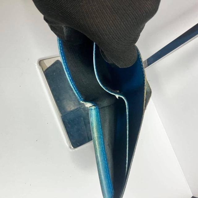 ���C���B�g�� �G�s ��܂���z LOUIS VITTON �u���[ �� �u�����h�� 