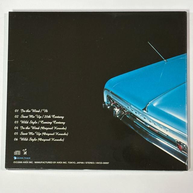 V6 / IN THE WIND �� CD/DVD/�r�f�I�� 