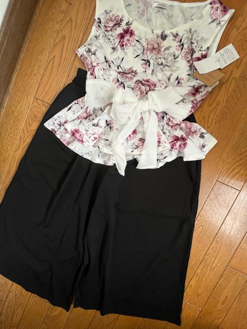 Lサイズ!新品!ノースリーブ!ストレッチ!トップスandガウチョパンツ!エレガント!上下セット!新品! < 女性ファッション  Lサイズ!新品!ノースリーブ!ストレッチ!トップスandガウチョパンツ!エレガント!上下セット!新品! < 女性ファッションの