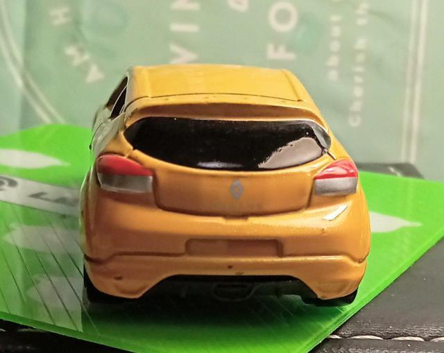 トミカルノーメガーヌRS < ホビー  トミカルノーメガーヌRS < ホビーの