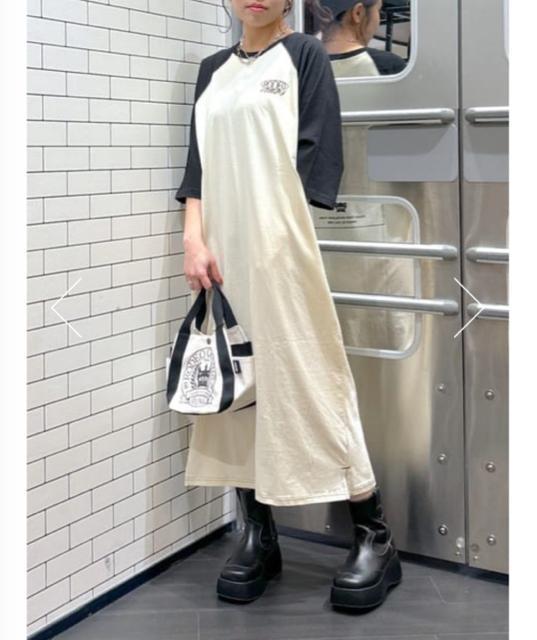 ロデオクラウンズ★ ロゴラグランスリーブワンピース < ブランド  ロデオクラウンズ★ ロゴラグランスリーブワンピース < ブランドの
